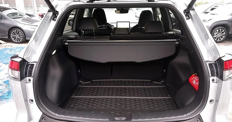 Toyota Corolla Cross cena 175900 przebieg: 3369, rok produkcji 2022 z Tychy małe 211